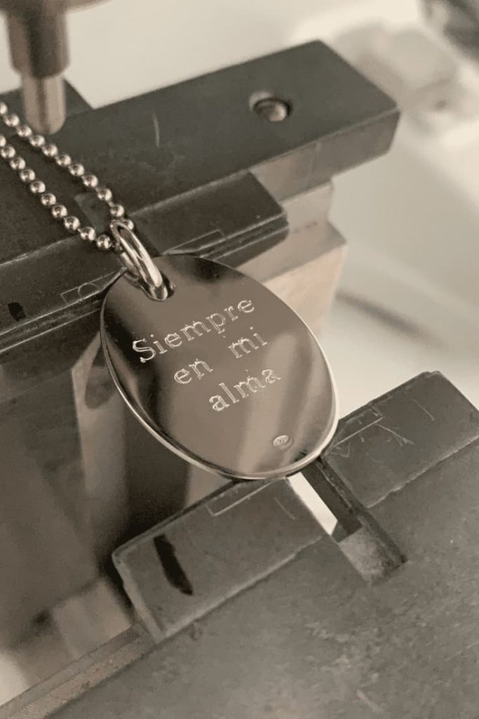 Gravure bijoux: gravure bijoux personnalisation graver bijouterie